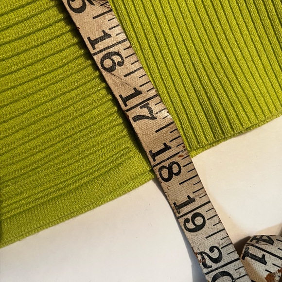 NWT Express pencil skirt lime green Sz Small Women - Picture 3 of 10